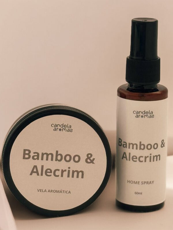 Vela aromática e home spray Bamboo & Alecrim Candela Aromas em fundo neutro.