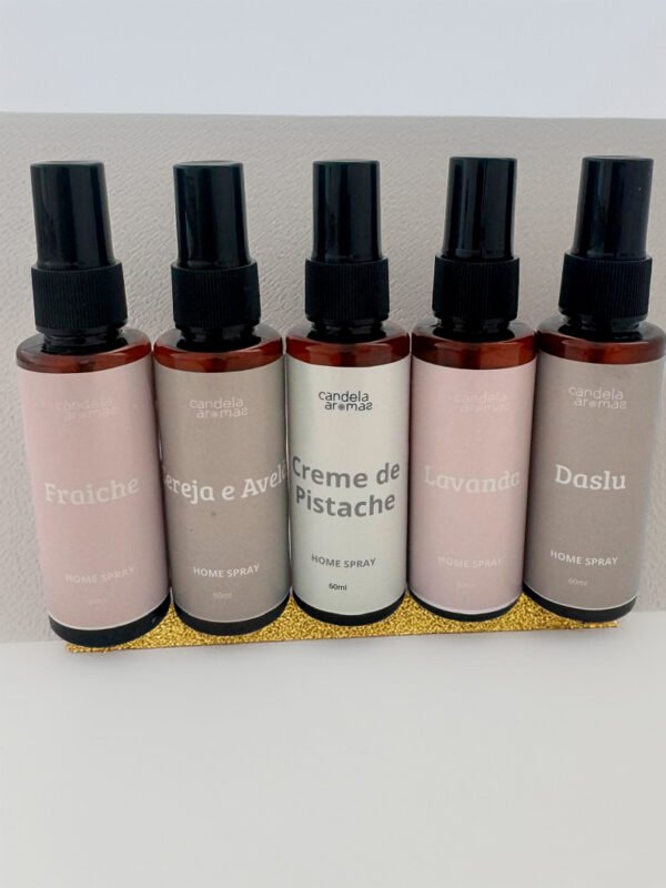 Kit com cinco aromatizadores de ambiente Candela Aromas – Fraiche, Cereja e Avelã, Creme de Pistache, Lavanda e Daslu.